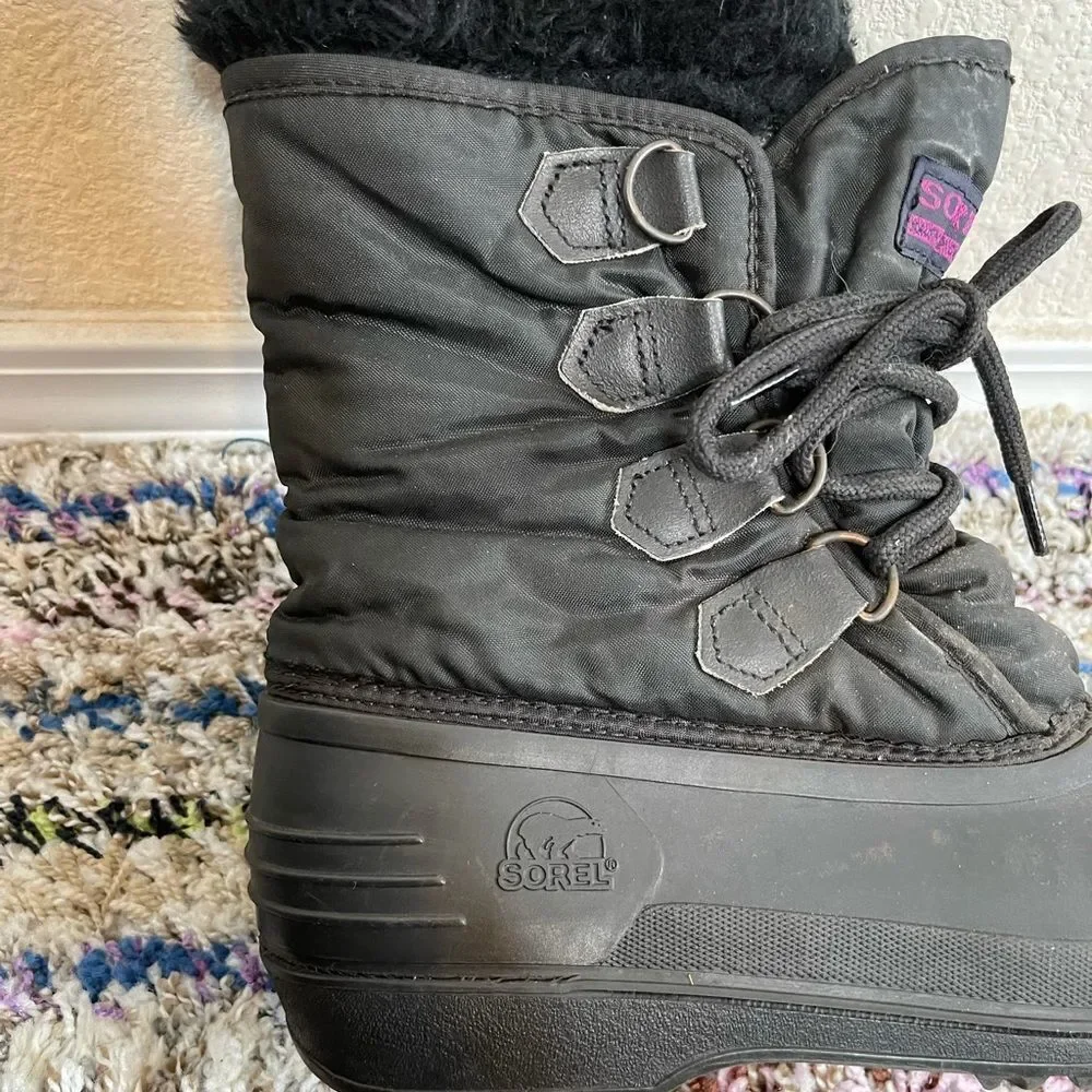‎Sorel all black snow boots